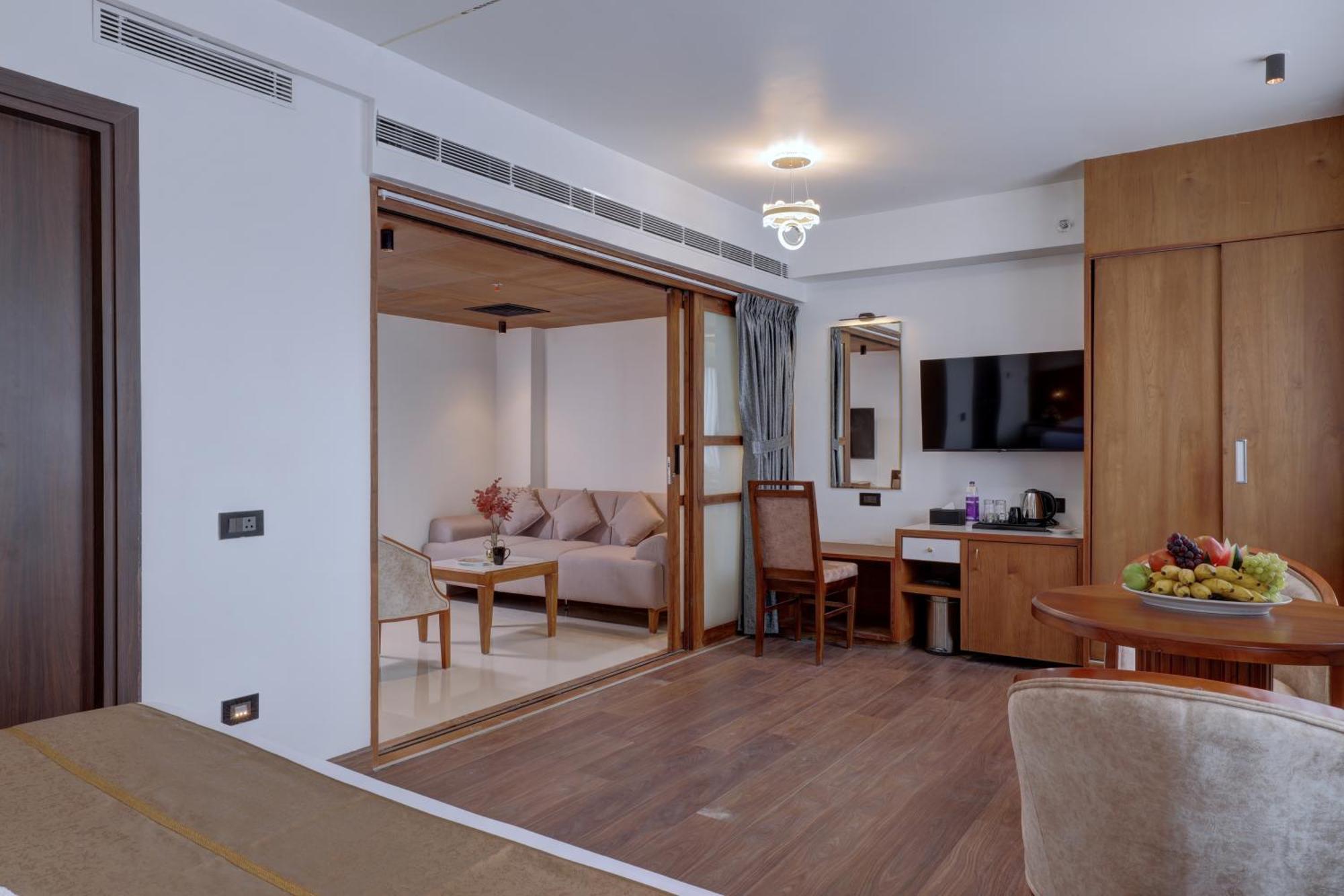 Hotel Cordial Sopanam Thiruvananthapuram Zewnętrze zdjęcie